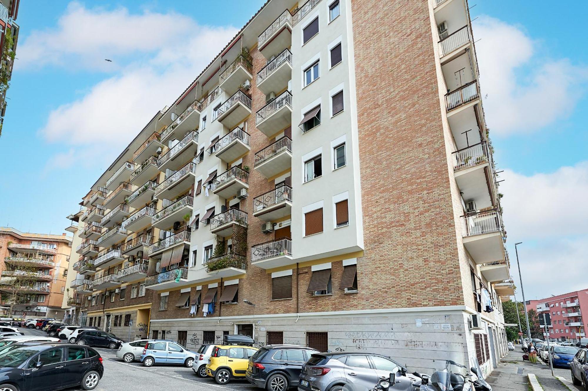 15 Minuti Da San Giovanni - A C, Wifi E Smart Tv *