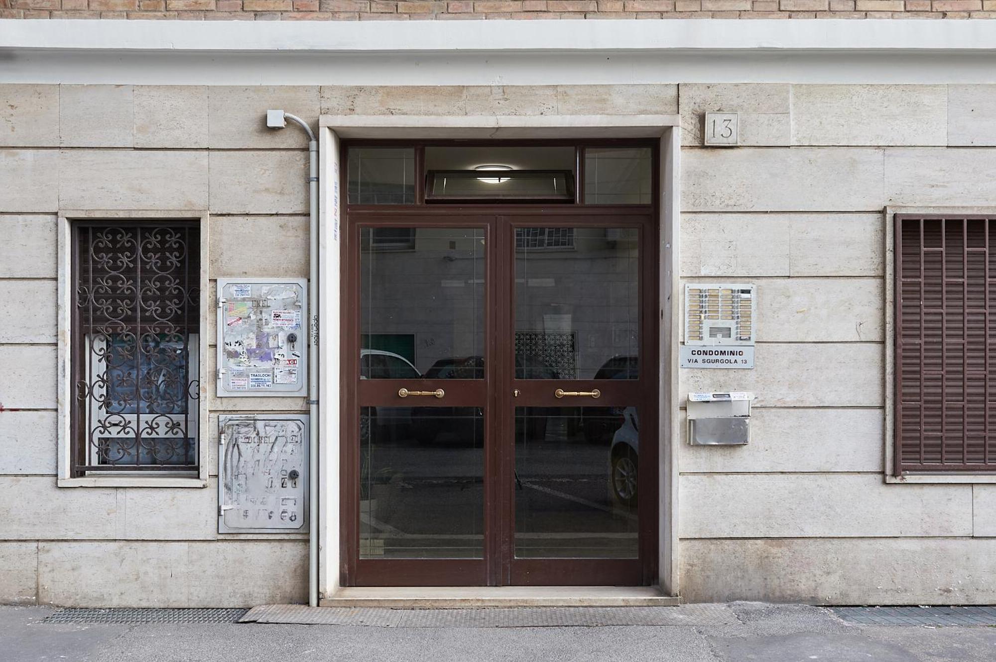 15 Minuti Da San Giovanni - A C, Wifi E Smart Tv Rom