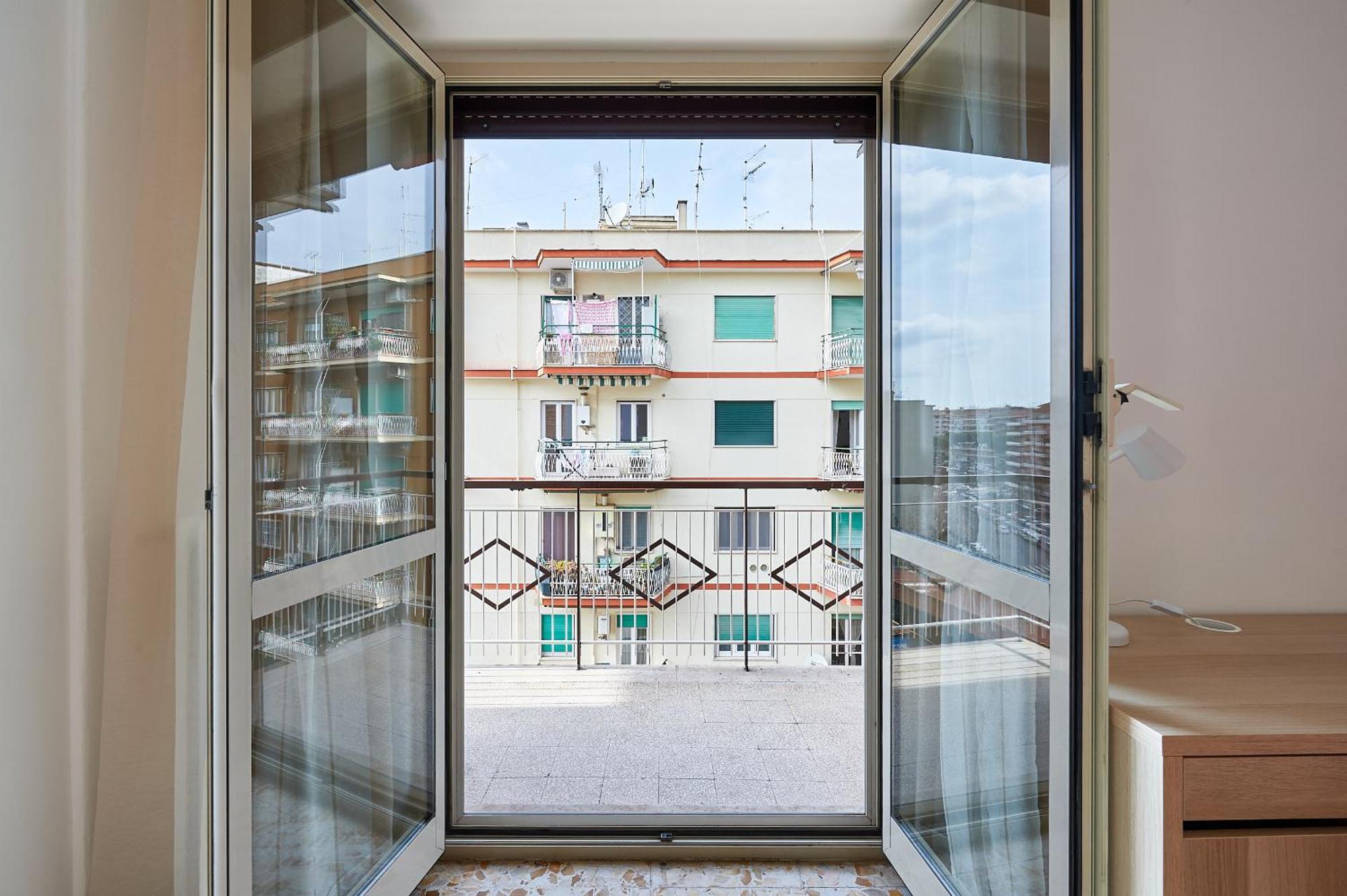 15 Minuti Da San Giovanni - A C, Wifi E Smart Tv Rom